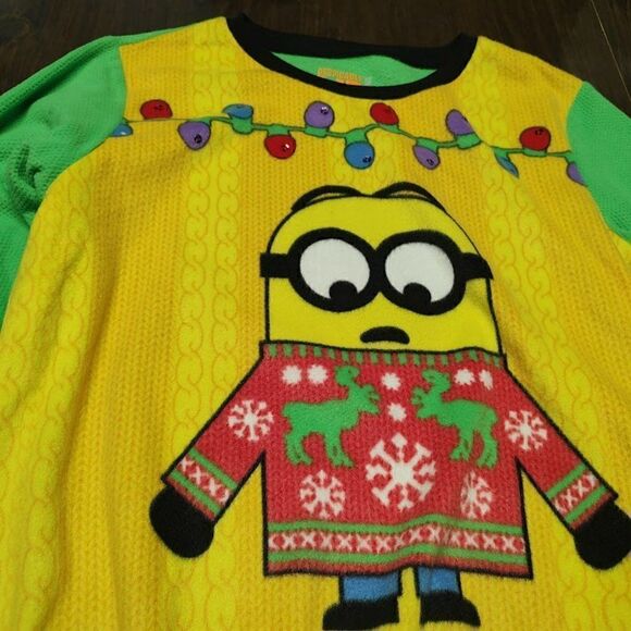 New Despicable Me Minion Ugly Sweater Pajama Set Size Women's M 8/10 - Picture 2 of 4